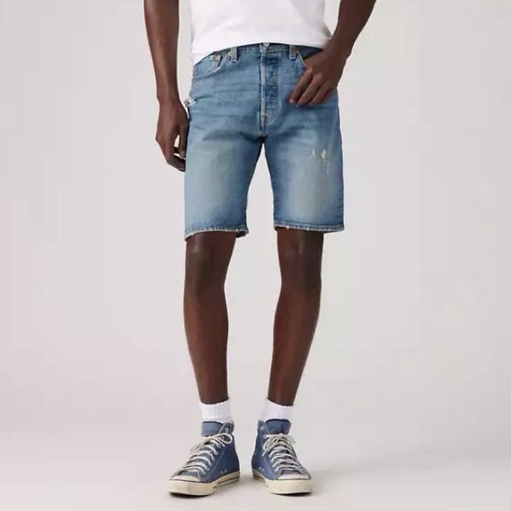 Levi’s 501 W30 Men’s Denim 9” Shorts Distressed Button Fly 36512-0157